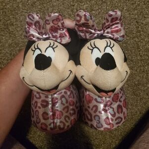 Minnie Mouse slippers